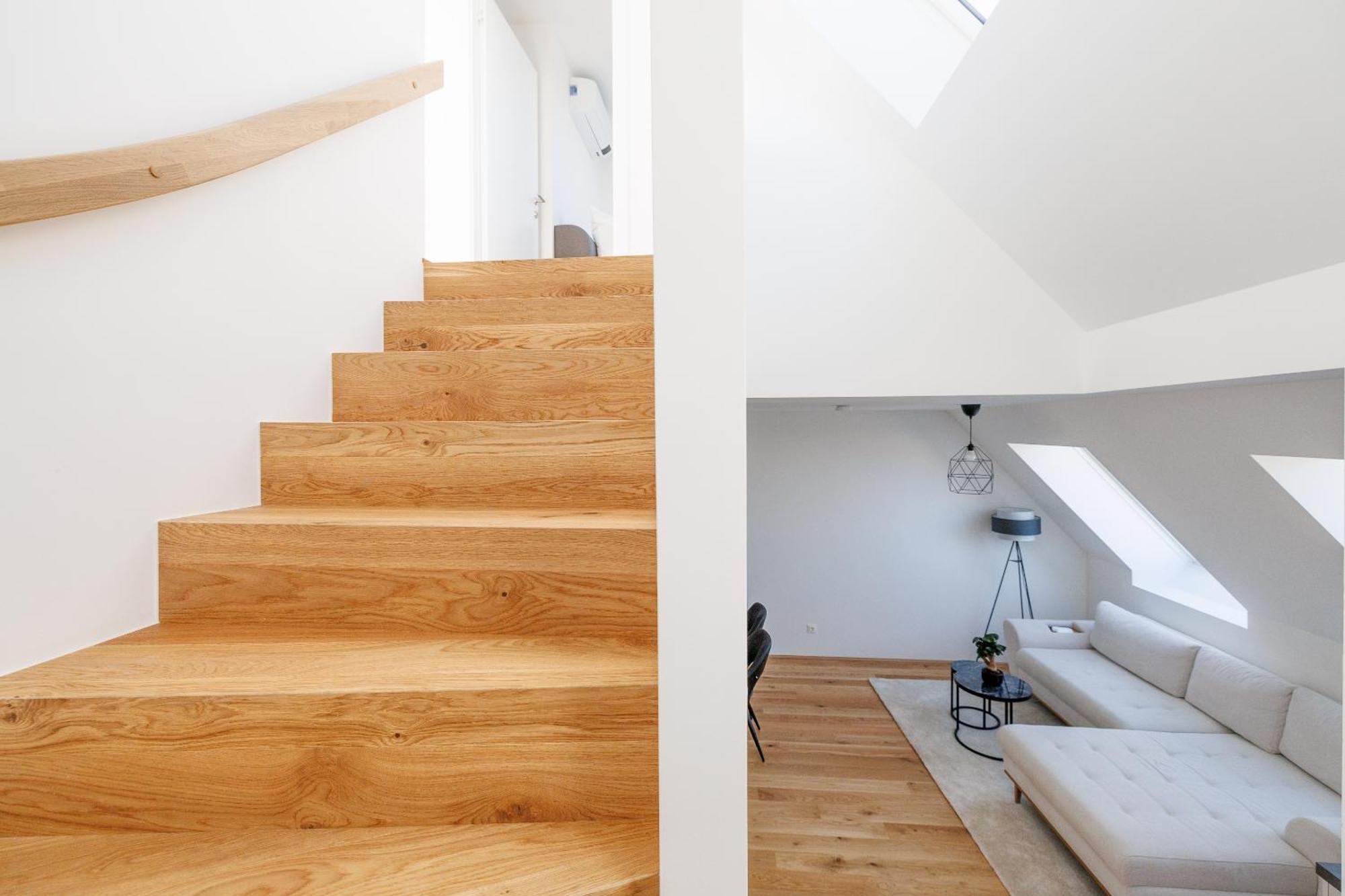 וינה Symphony Apartments 38 - Modern Loft With Terrace And Grill In Central Location מראה חיצוני תמונה